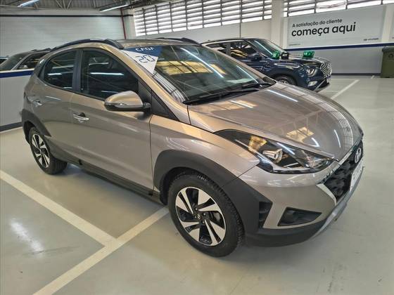 HYUNDAI HB20X 1.6 16V FLEX DIAMOND AUTOMÁTICO HYUNDAI HB20X 1.6 16V FLEX DIAMOND AUTOMÁTICO